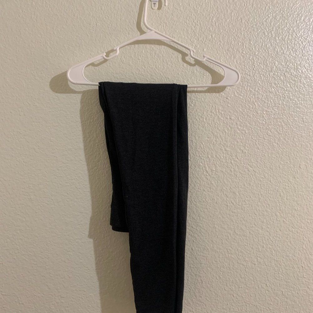 PINK VS dark grey leggings, size medium